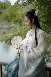 果果女主角名字