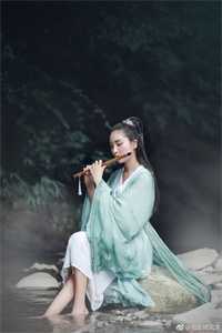 重生从草垛开始逆袭人生的推荐理由